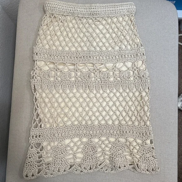 Dolce & Gabbana Lace Pencil Midi Skirt - Picture 4 of 6